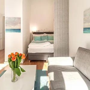  Apartment Luxurious And Bright, 5 Min To City Center Austria
